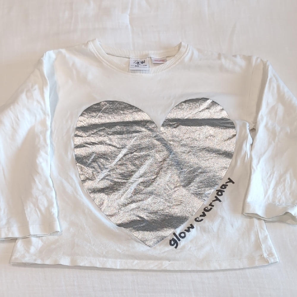 Zara Silver and White Long Sleeve Tee with Heart Design Size 4-5